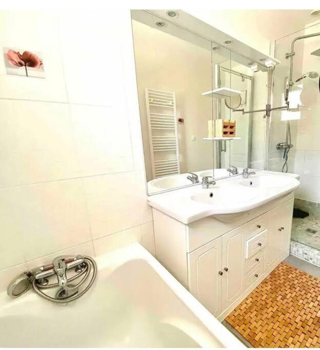 La Balneaire Maison De Standing Tout Confort Boisseuil 외부 사진